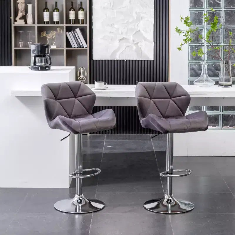 Sgabello da bar girevole e regolabile in altezza Breni Velvet Diamond Tufted, set da 2, grigio