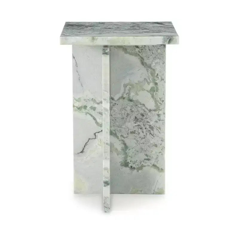 Tavolino decorativo in marmo bianco e verde Deaconwell di Signature Design by Ashley