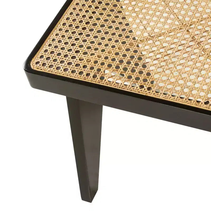 East at Main Panca Franco Nera da 55": Rattan Intrecciato a Mano, Base in Legno di Mango, Forma Rettangolare, Non Imbottita