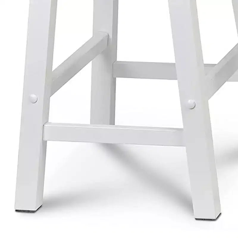 Sgabelli da cucina PJ Wood Classic Saddle-Seat da 60 cm per case, sale da pranzo e bar, senza schienale, con 4 gambe quadre, bianchi (confezione da 4)