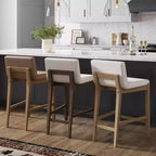 Sgabello da bar Gracie in legno imbottito altezza bancone - Nathan James