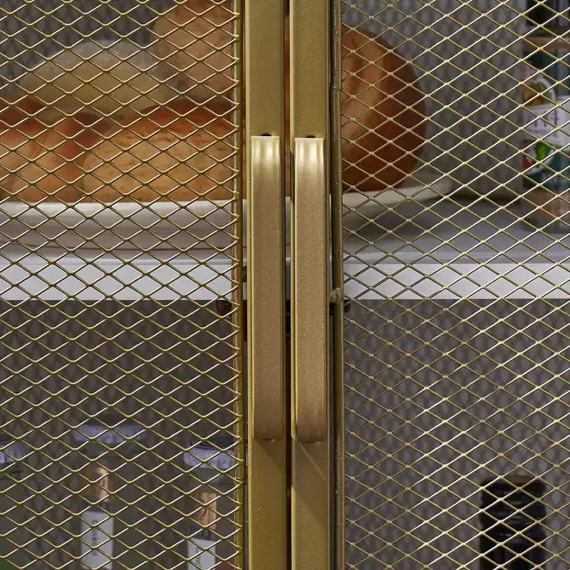 Scaffale ad angolo, mensole a 3 ripiani con anta protettiva e struttura in metallo per piccoli spazi